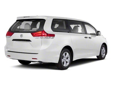 2013 Toyota Sienna 5dr 8-Pass Van V6 LE FWD (Natl)