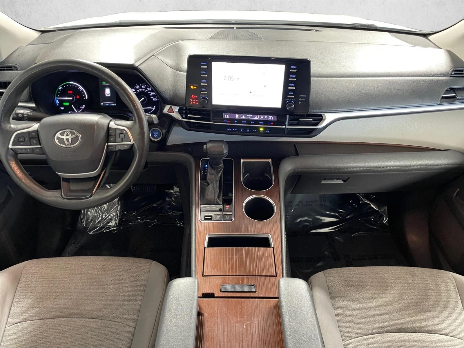2021 Toyota Sienna LE FWD 8-Passenger (Natl)