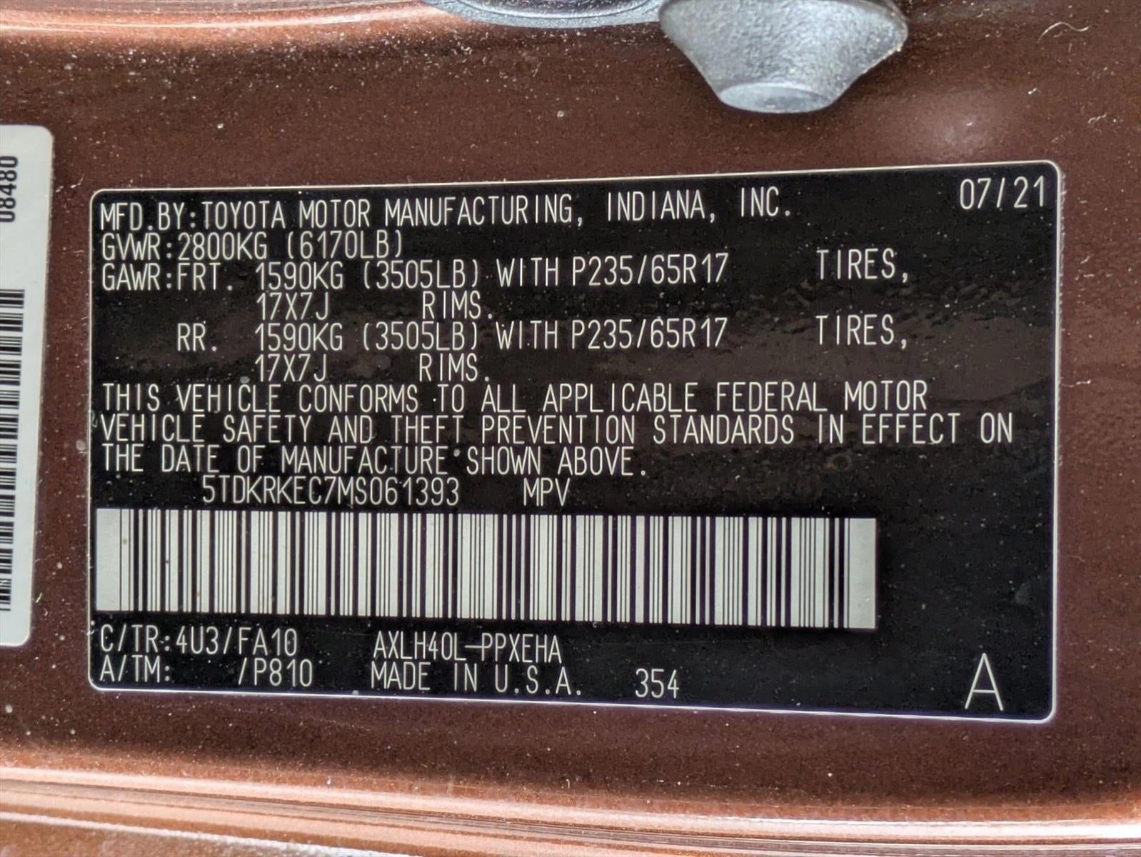 2021 Toyota Sienna LE FWD 8-Passenger (Natl)