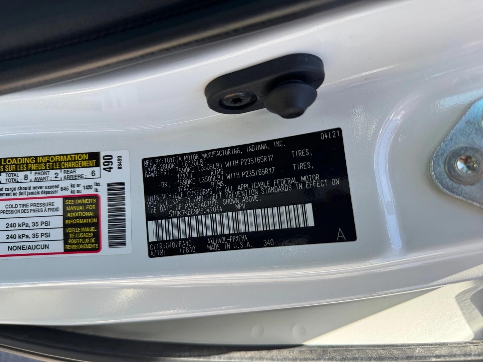 2021 Toyota Sienna LE FWD 8-Passenger (Natl)