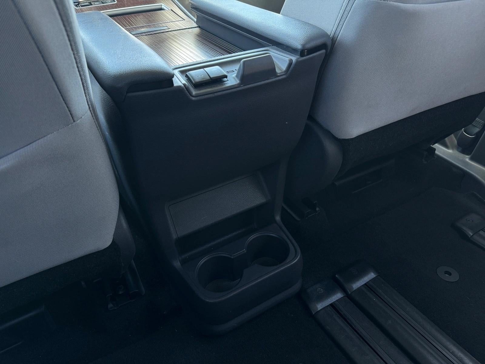 2021 Toyota Sienna LE FWD 8-Passenger (Natl)