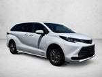 2021 Toyota Sienna LE FWD 8-Passenger (Natl)