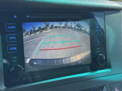 2017 Toyota Sienna LE FWD 8-Passenger (Natl)