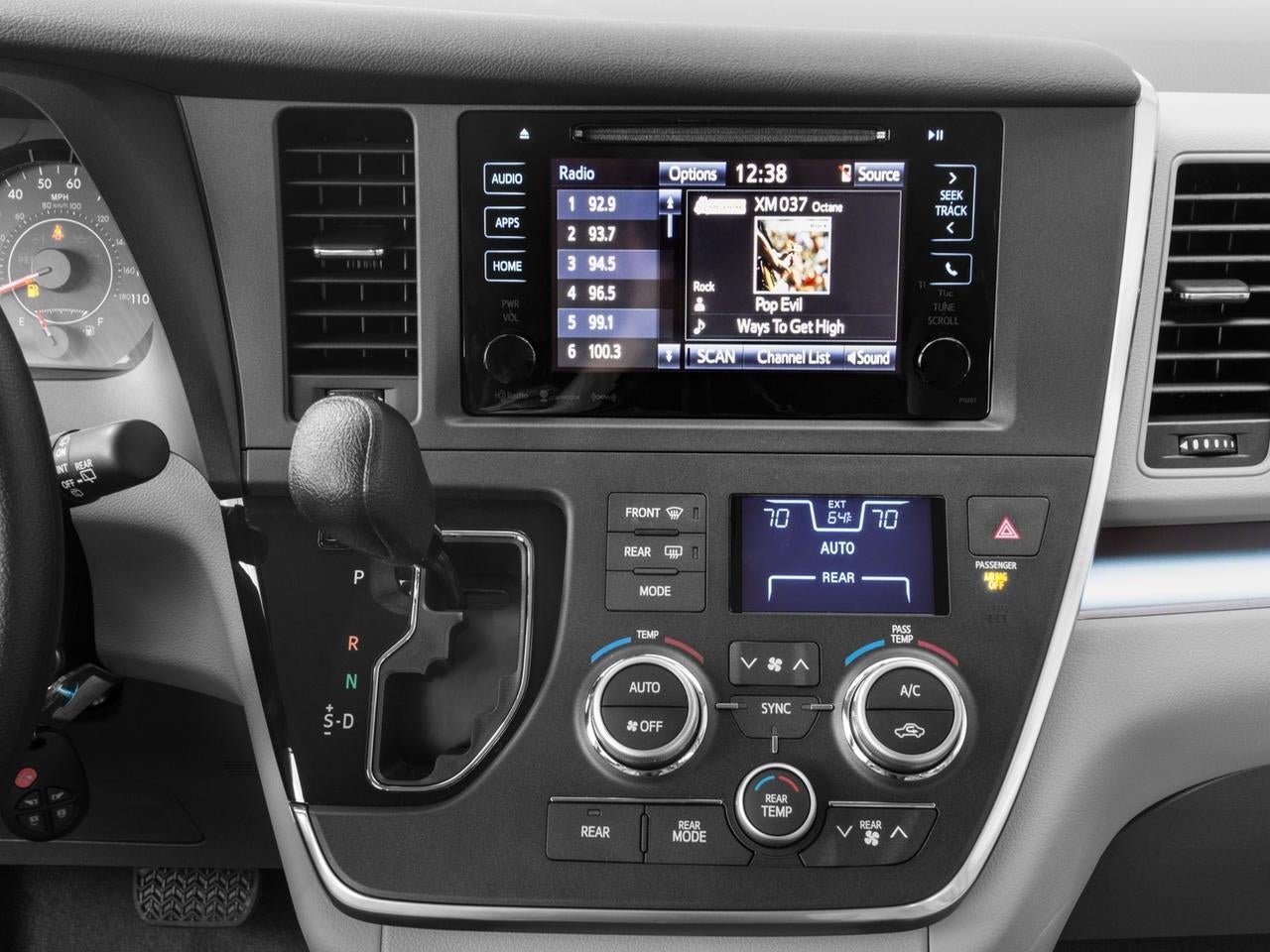 2017 Toyota Sienna LE Auto Access Seat FWD 7-Passenger (Natl)