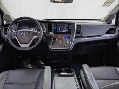 2016 Toyota Sienna 5dr 8-Pass Van SE Premium FWD (GS)