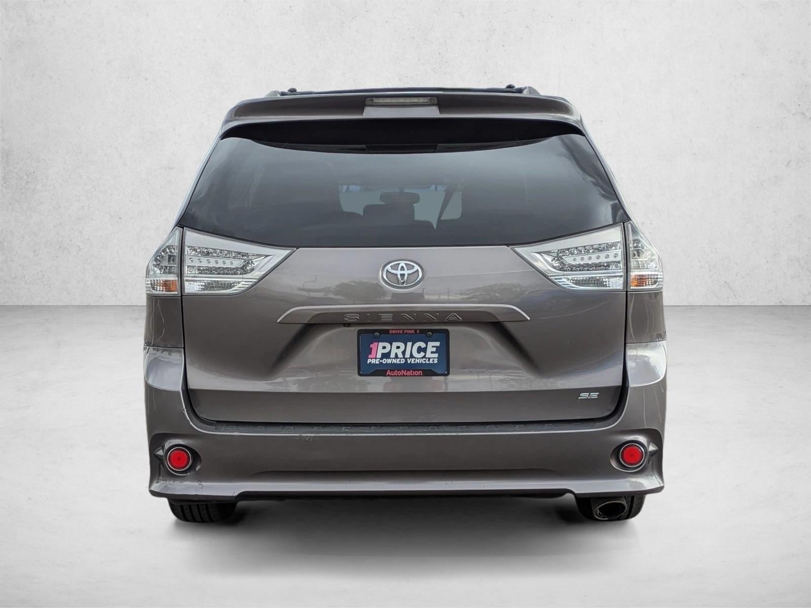 2016 Toyota Sienna 5dr 8-Pass Van SE Premium FWD (GS)