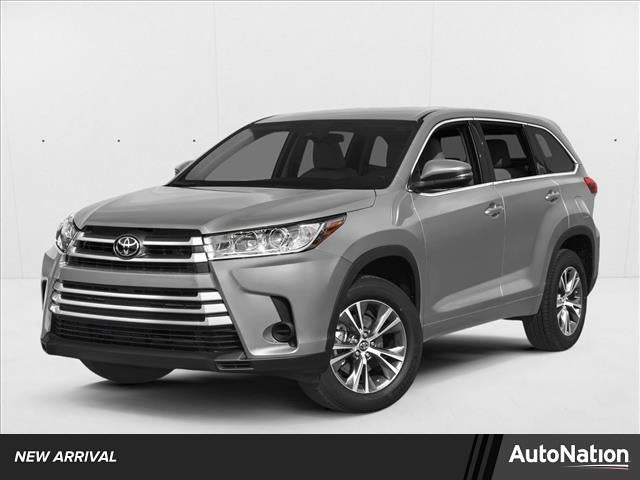 2019 Toyota Highlander LE I4 FWD (Natl)
