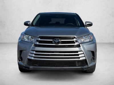 2019 Toyota Highlander LE I4 FWD (Natl)