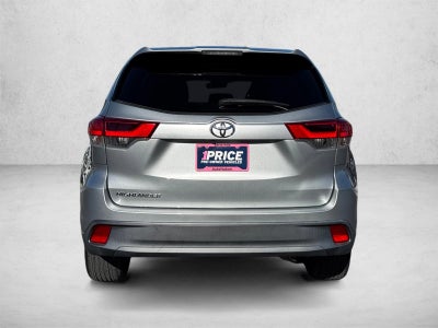 2019 Toyota Highlander LE I4 FWD (Natl)