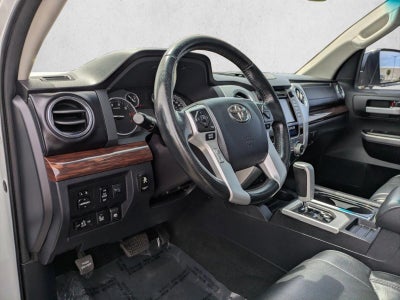 2017 Toyota Tundra 4WD 4WD Limited CrewMax 5.5' Bed 5.7L FFV (Natl)