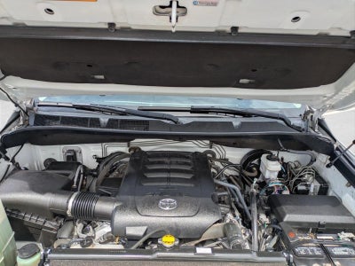 2017 Toyota Tundra 4WD 4WD Limited CrewMax 5.5' Bed 5.7L FFV (Natl)