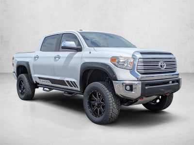 2017 Toyota Tundra 4WD 4WD Limited CrewMax 5.5' Bed 5.7L FFV (Natl)