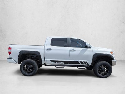 2017 Toyota Tundra 4WD 4WD Limited CrewMax 5.5' Bed 5.7L FFV (Natl)