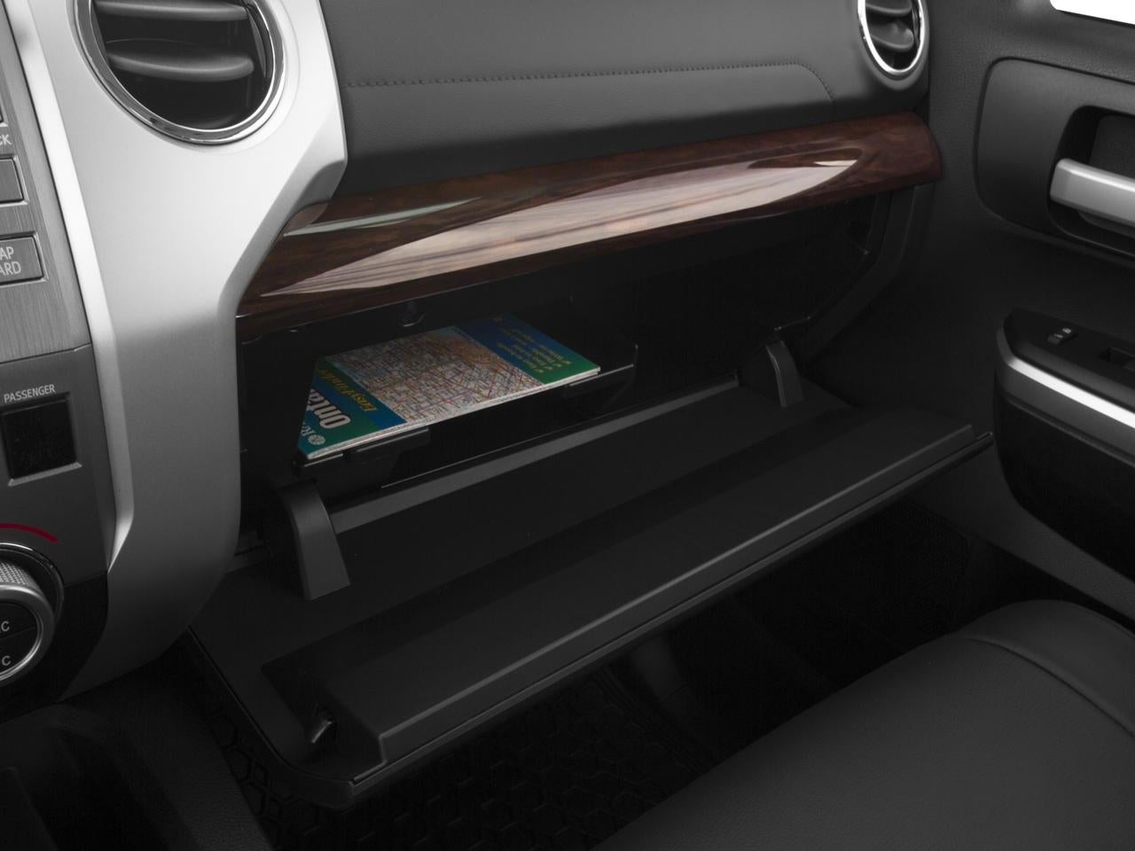 2017 Toyota Tundra 4WD 4WD Limited CrewMax 5.5' Bed 5.7L FFV (Natl)