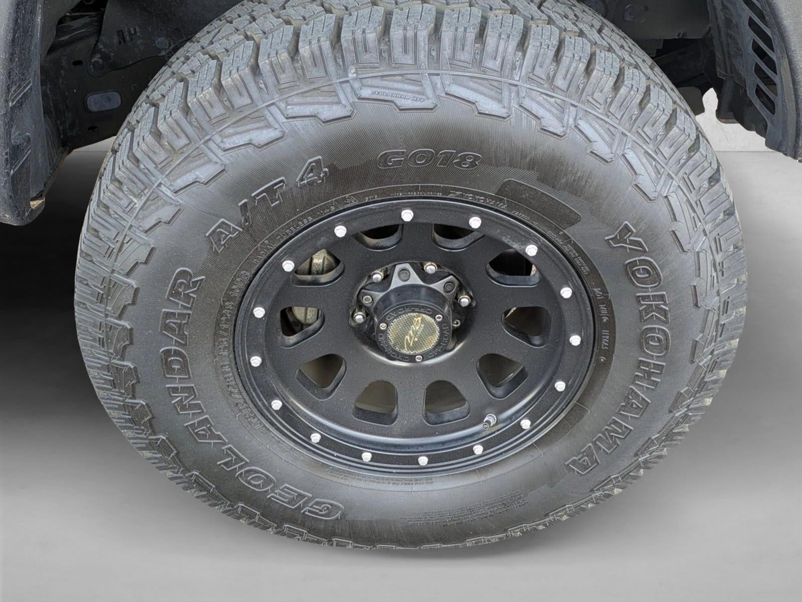 2015 Toyota Tacoma 2WD Double Cab Short Bed V6 Automatic PreRunner (Natl)