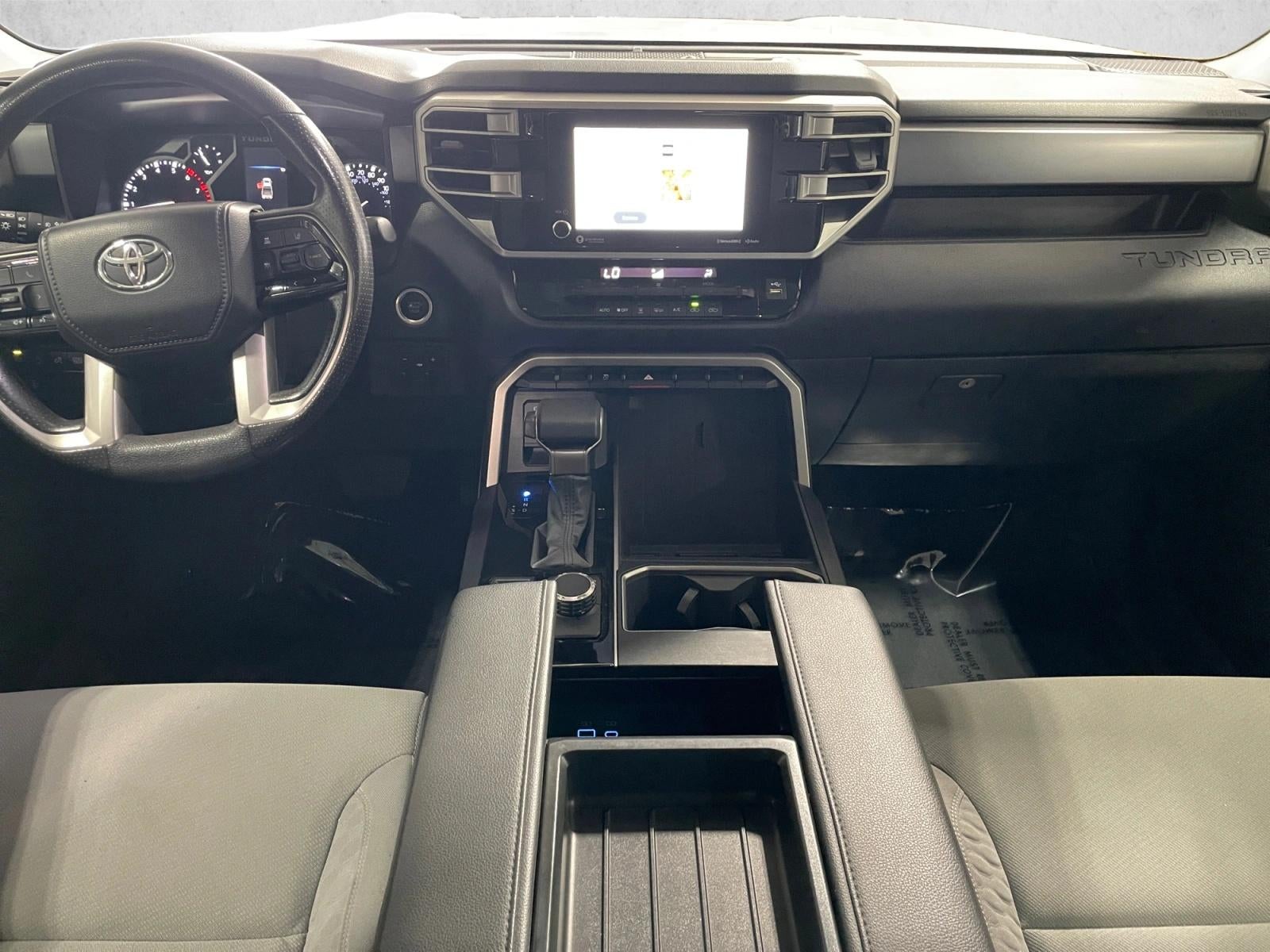 2022 Toyota Tundra 4WD 4WD SR5 CrewMax 5.5' Bed (Natl)
