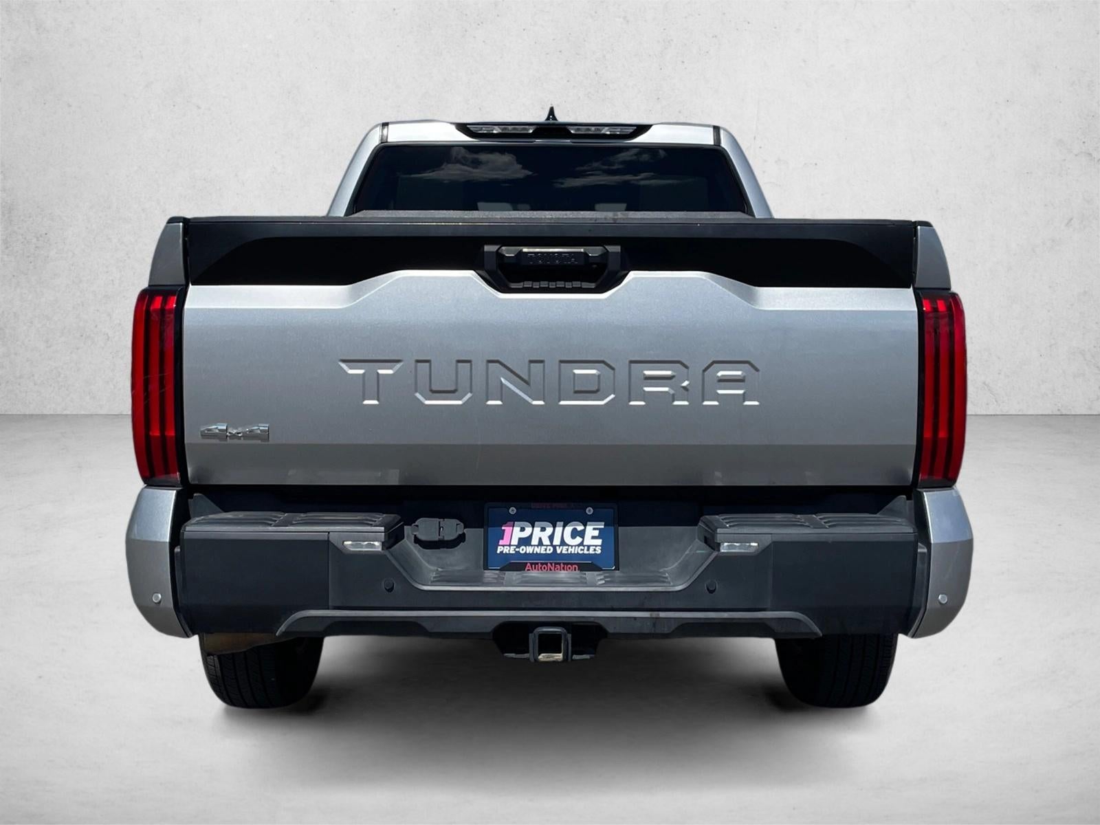 2022 Toyota Tundra 4WD 4WD SR5 CrewMax 5.5' Bed (Natl)