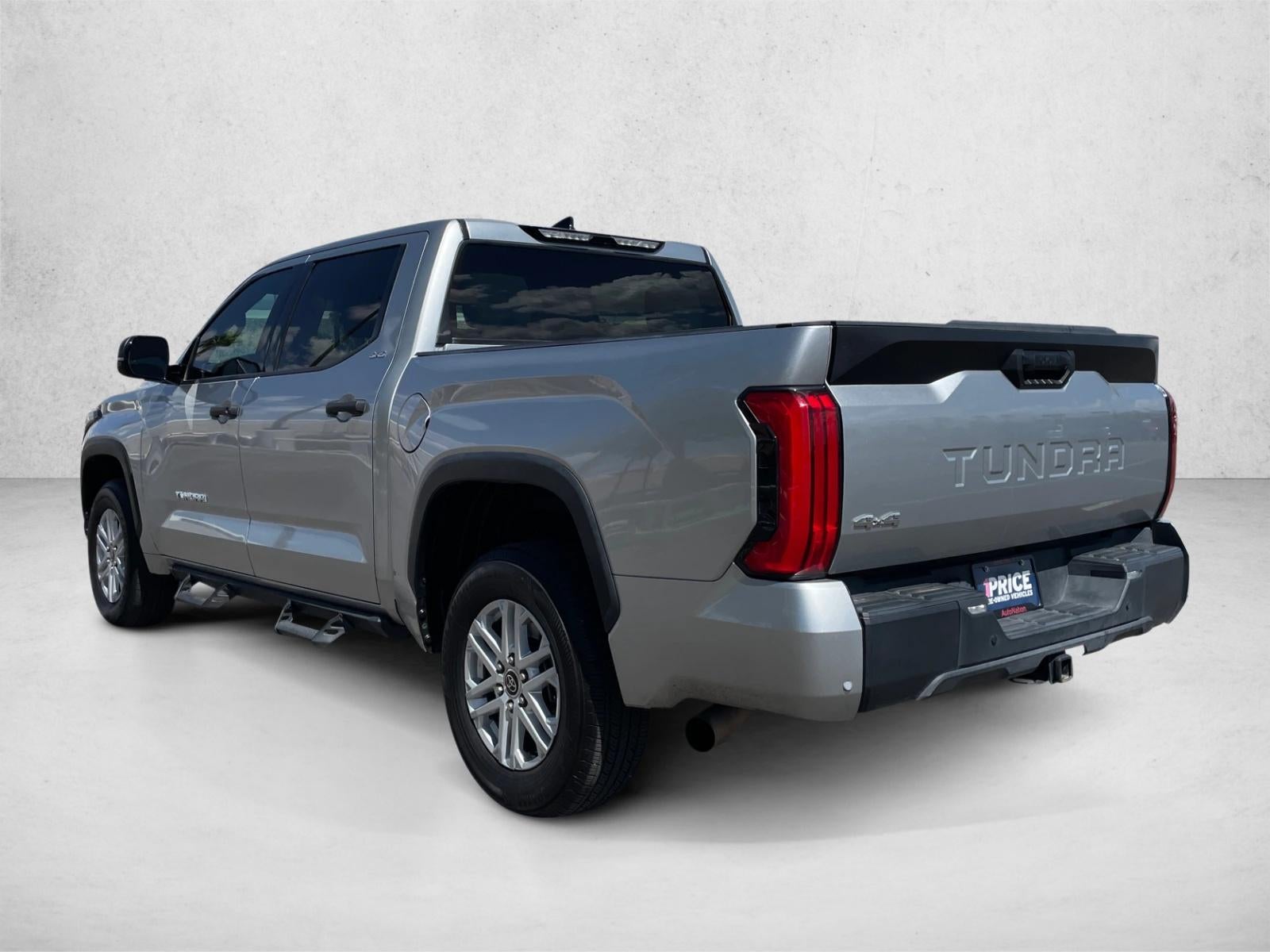 2022 Toyota Tundra 4WD 4WD SR5 CrewMax 5.5' Bed (Natl)