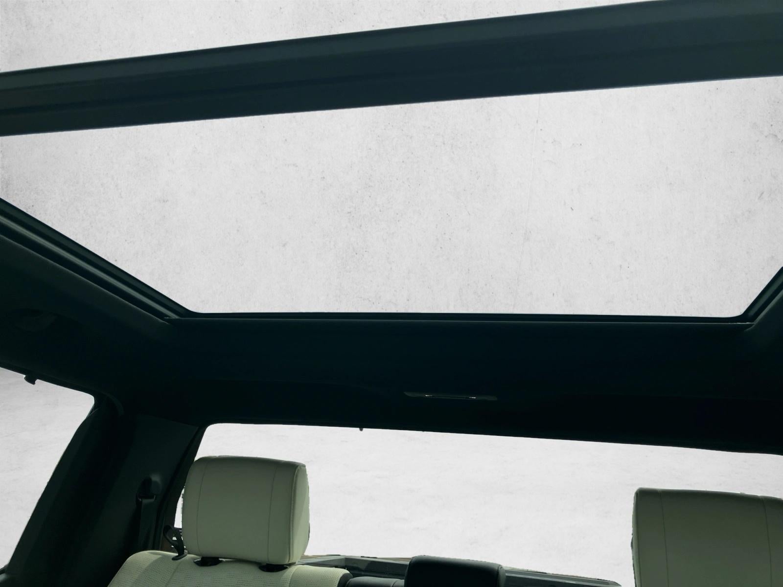 2023 Toyota Tundra 4WD 4WD Capstone Hybrid CrewMax 5.5' Bed (Natl)