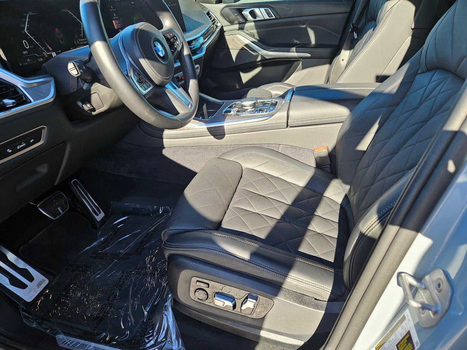 2024 BMW X7 xDrive40i Sports Activity Vehicle