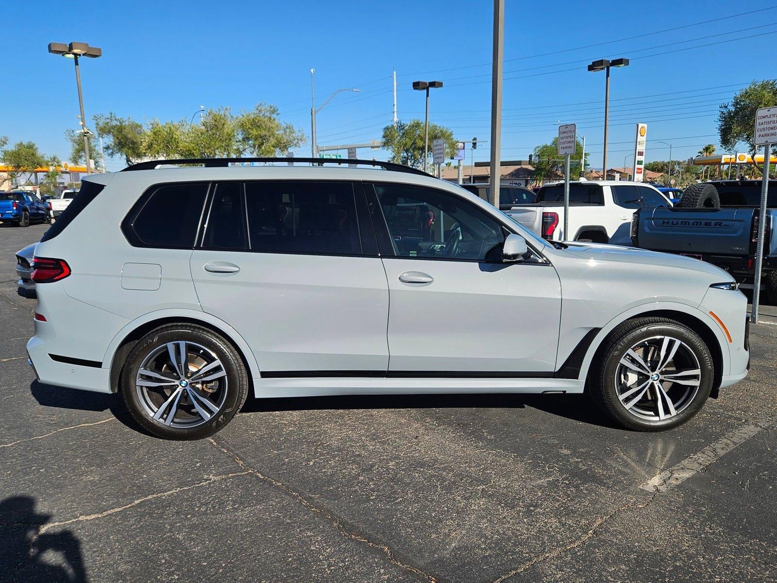 2024 BMW X7 xDrive40i Sports Activity Vehicle