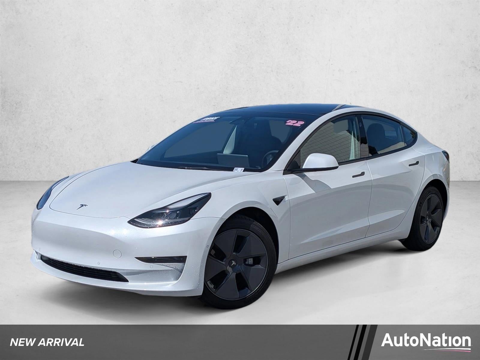 2022 Tesla Model 3 RWD
