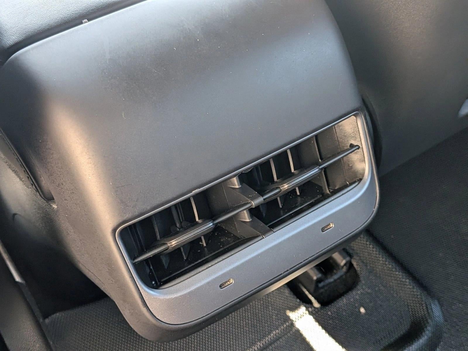 2022 Tesla Model 3 RWD