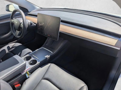 2022 Tesla Model 3 RWD