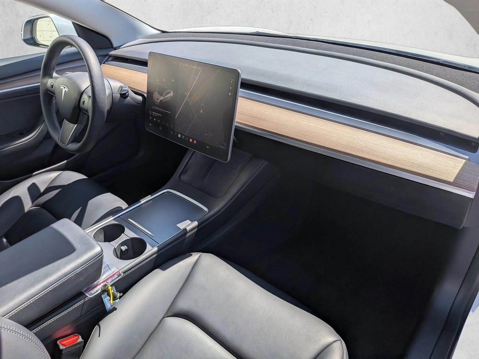 2022 Tesla Model 3 RWD