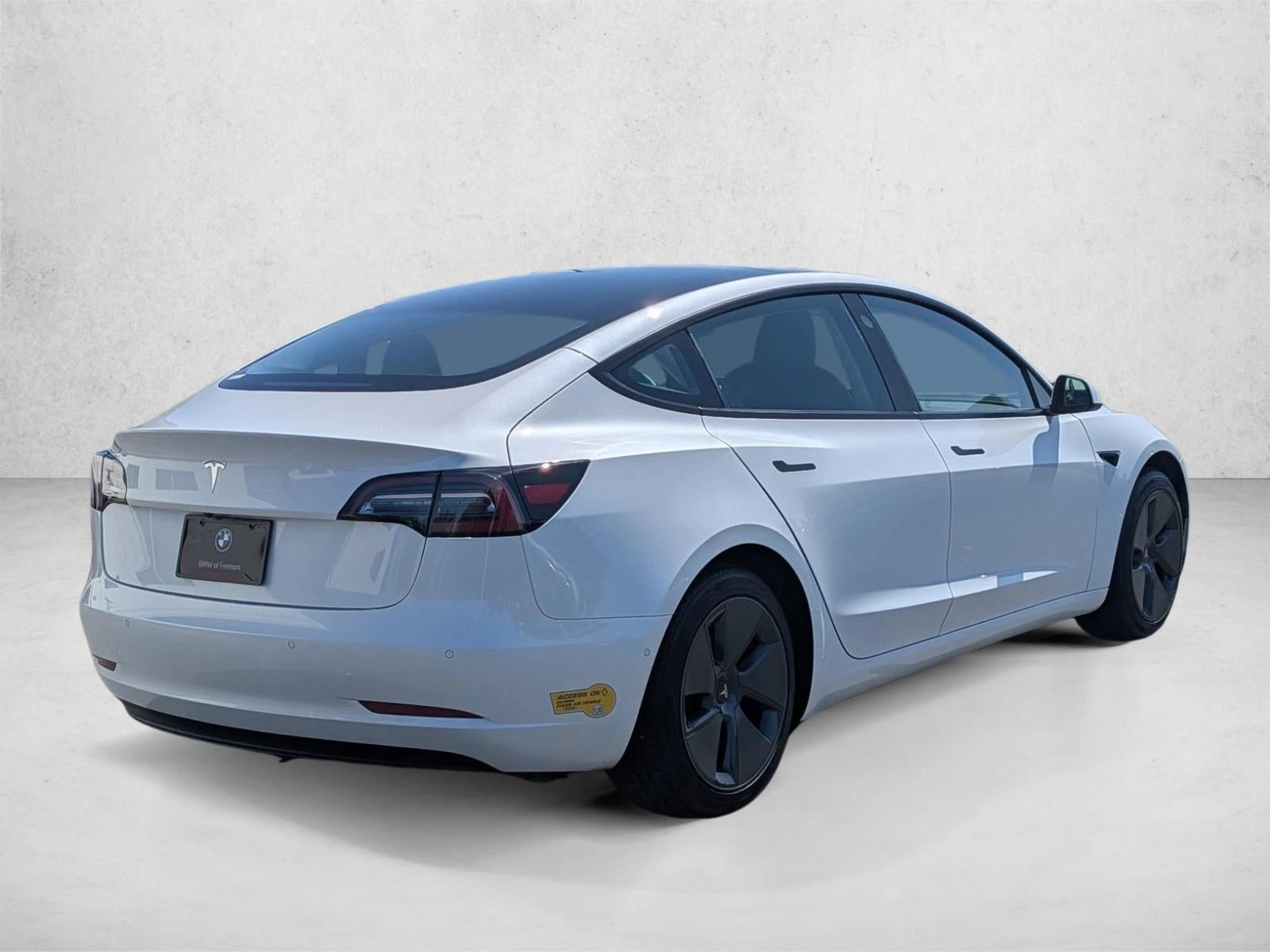 2022 Tesla Model 3 RWD