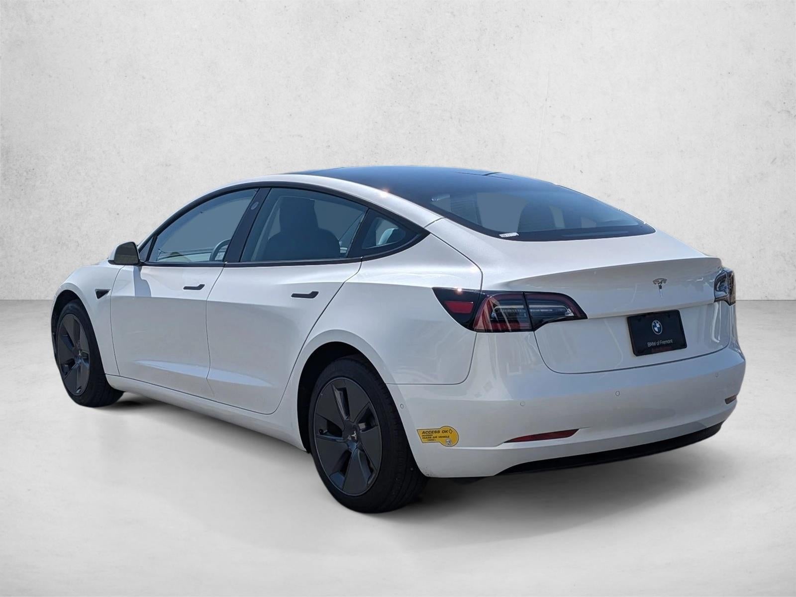 2022 Tesla Model 3 RWD