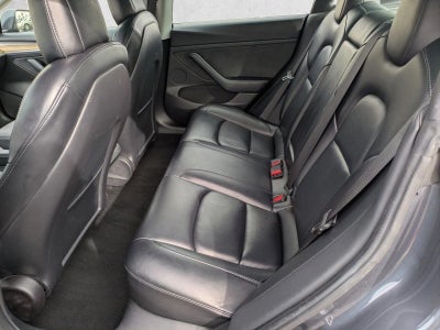 2022 Tesla Model 3 RWD