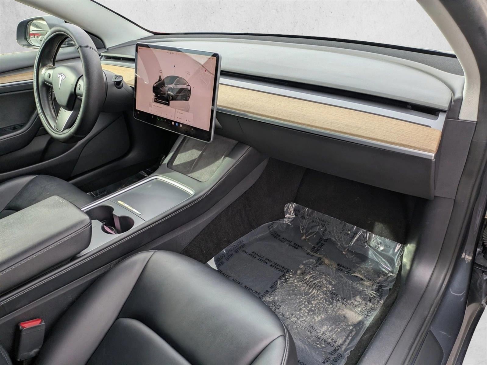 2022 Tesla Model 3 RWD