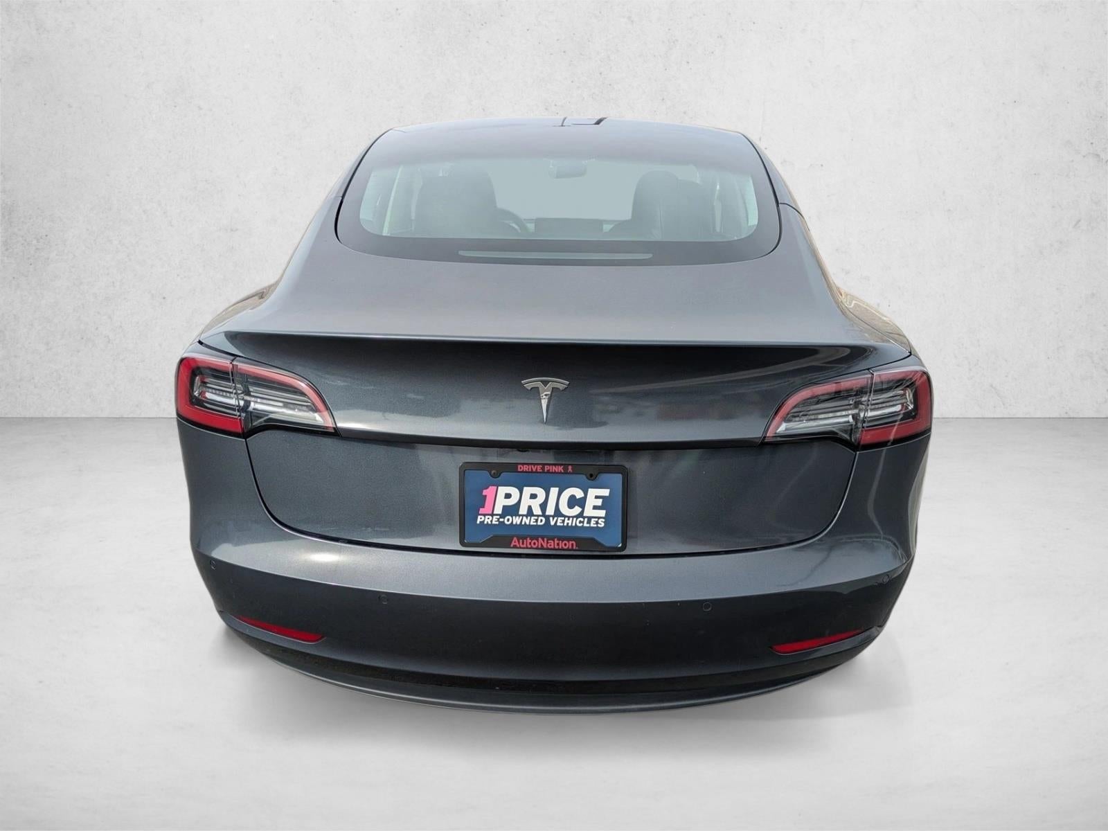 2022 Tesla Model 3 RWD