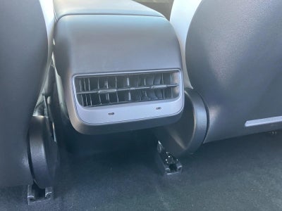 2023 Tesla Model 3 RWD