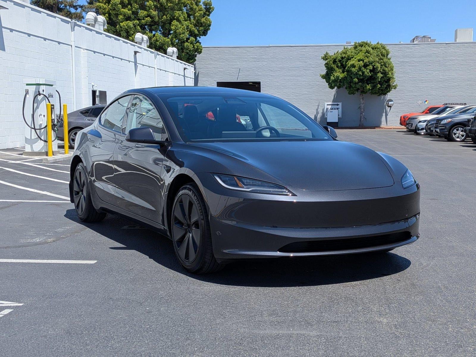 2025 Tesla Model 3 Long Range RWD