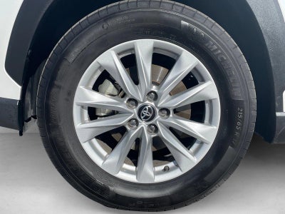 2024 Toyota Corolla Cross LE 2WD (Natl)