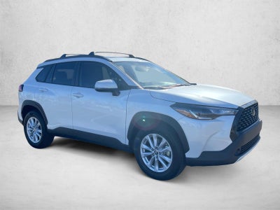 2024 Toyota Corolla Cross LE 2WD (Natl)