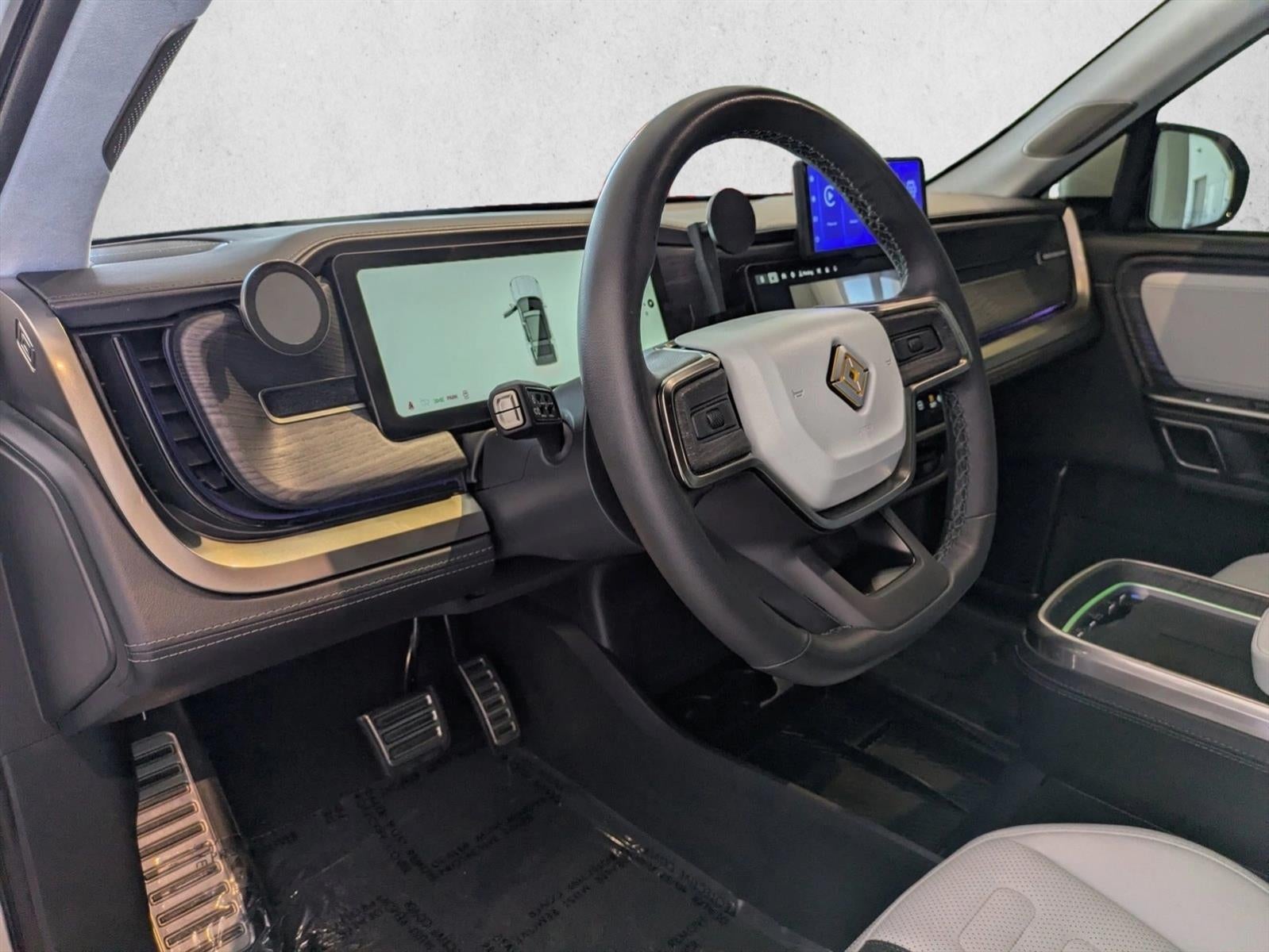 2023 Rivian R1S Adventure Quad-Motor Large Pack