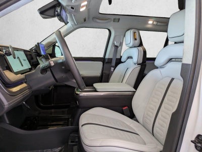 2023 Rivian R1S Adventure Quad-Motor Large Pack