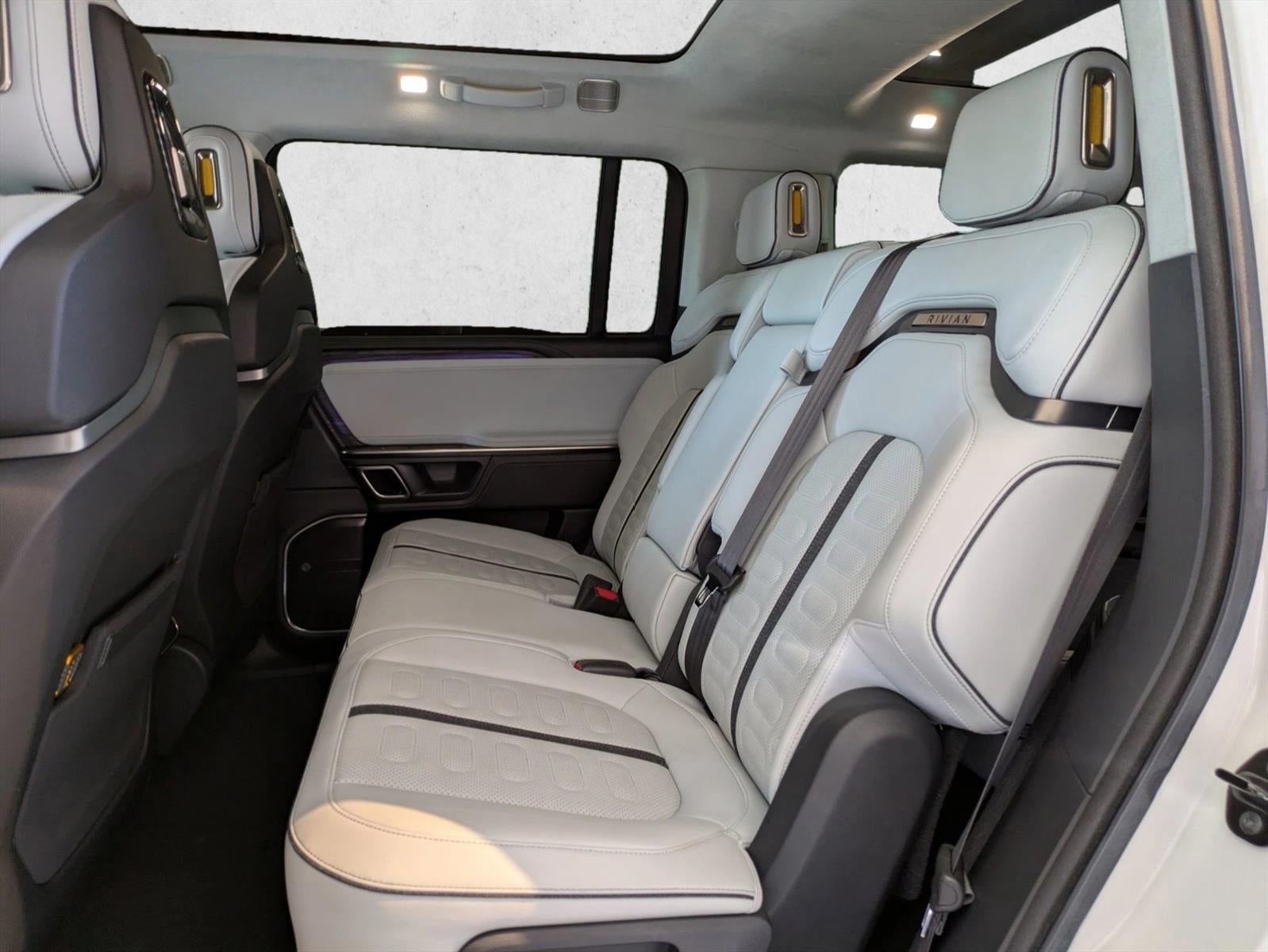2023 Rivian R1S Adventure Quad-Motor Large Pack