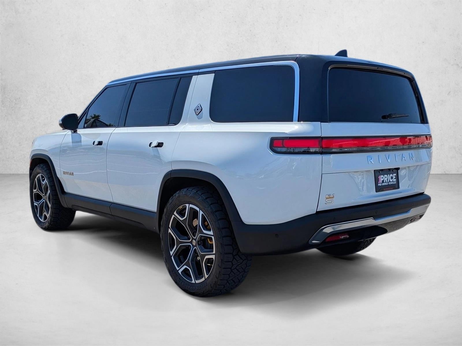 2023 Rivian R1S Adventure Quad-Motor Large Pack