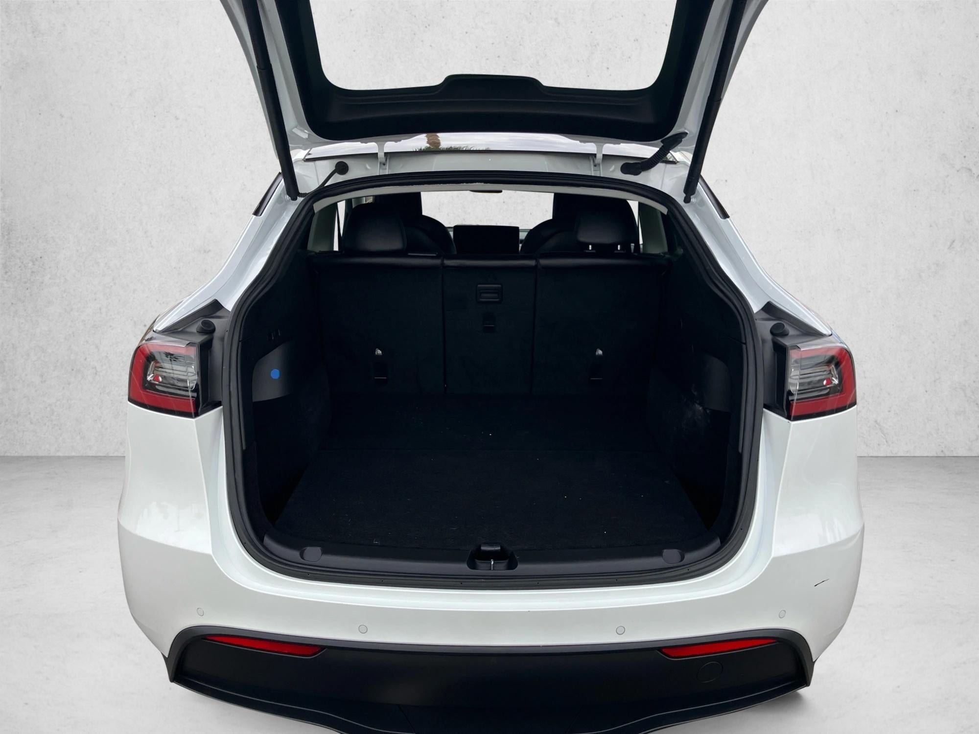 2022 Tesla Model Y Long Range AWD