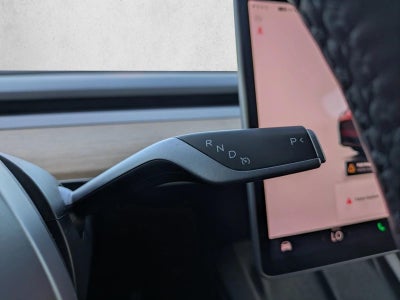 2022 Tesla Model Y Long Range AWD