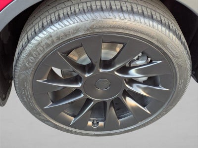 2022 Tesla Model Y Long Range AWD