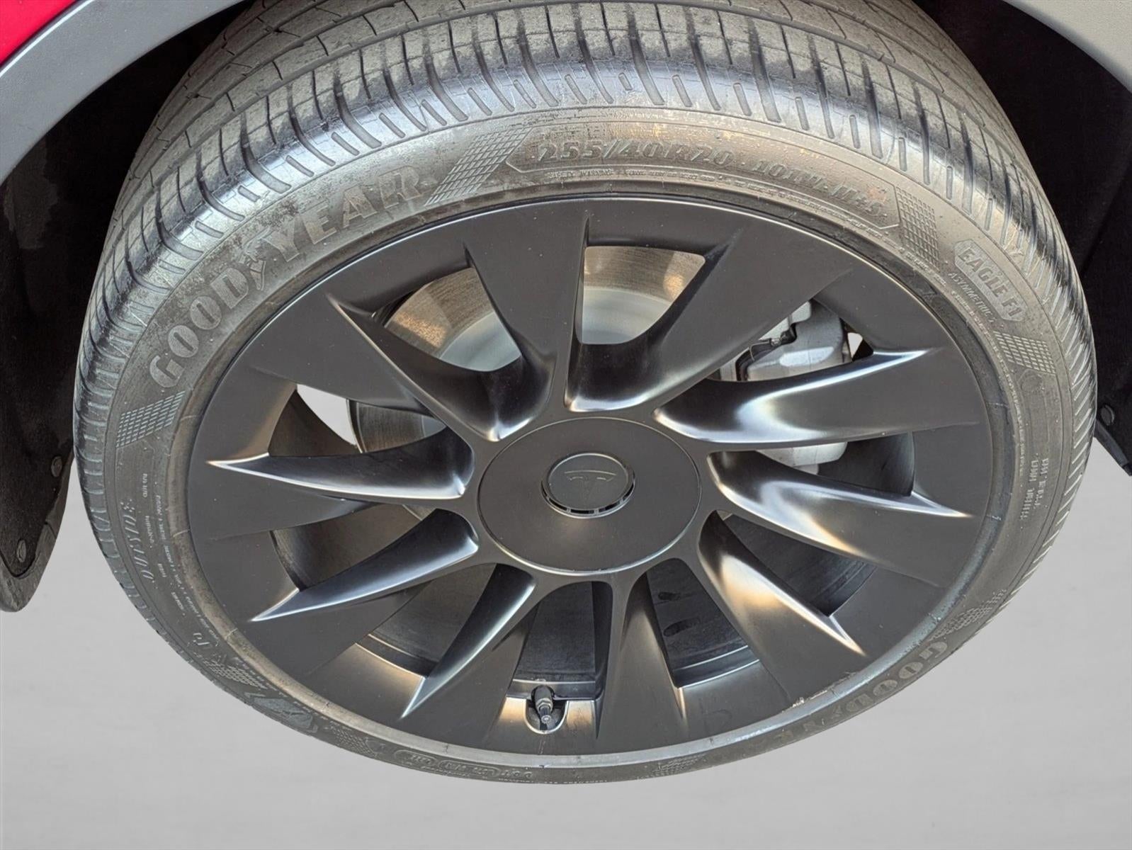 2022 Tesla Model Y Long Range AWD