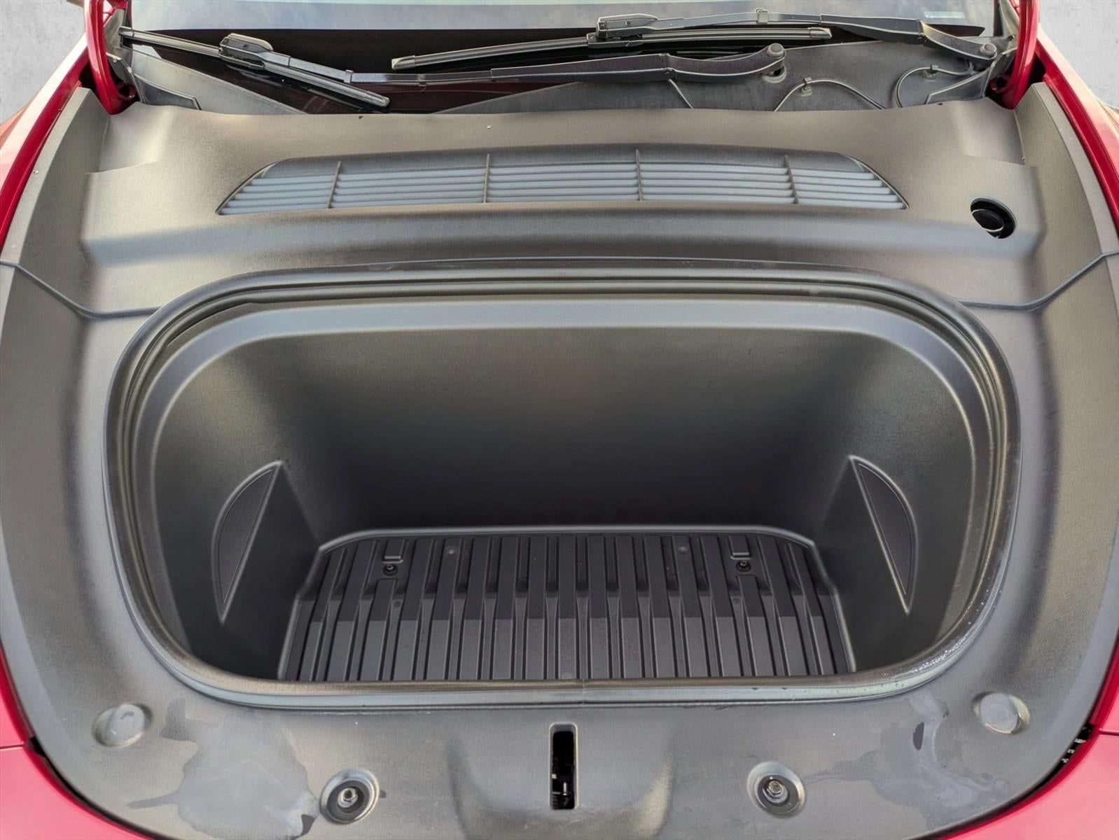 2022 Tesla Model Y Long Range AWD