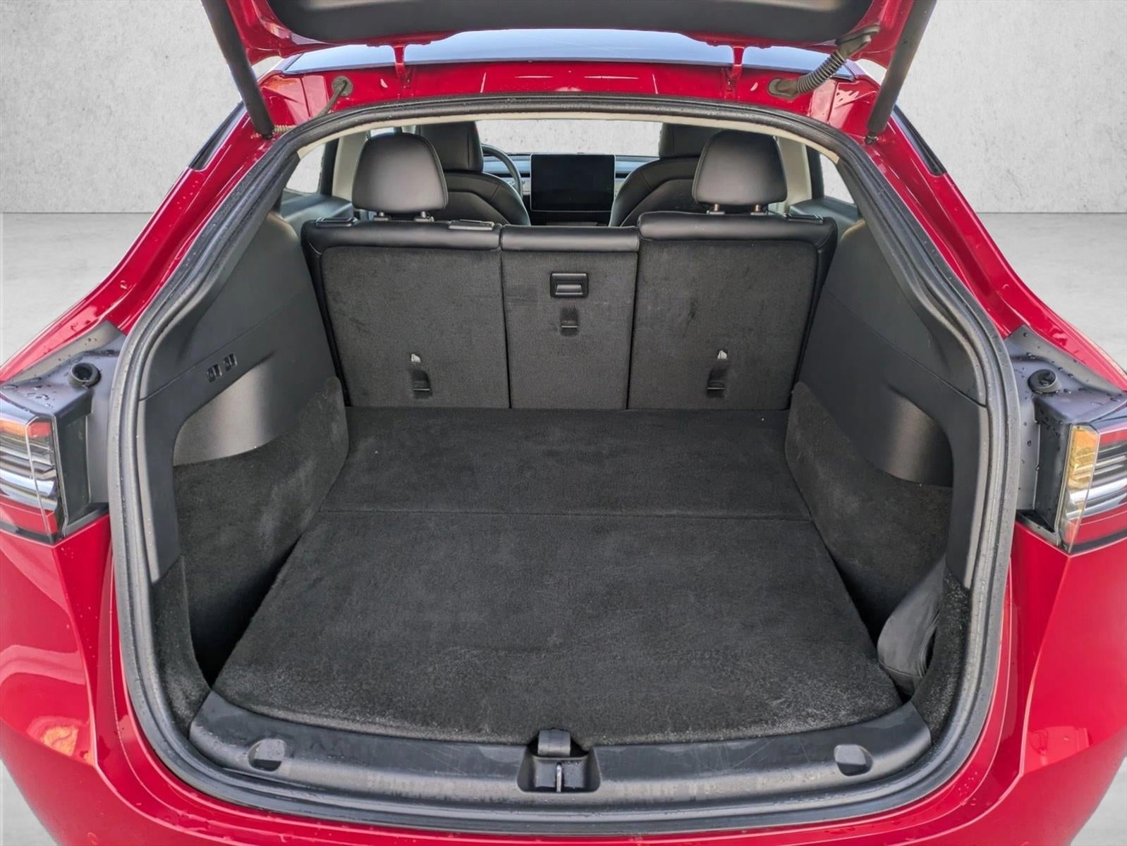 2022 Tesla Model Y Long Range AWD