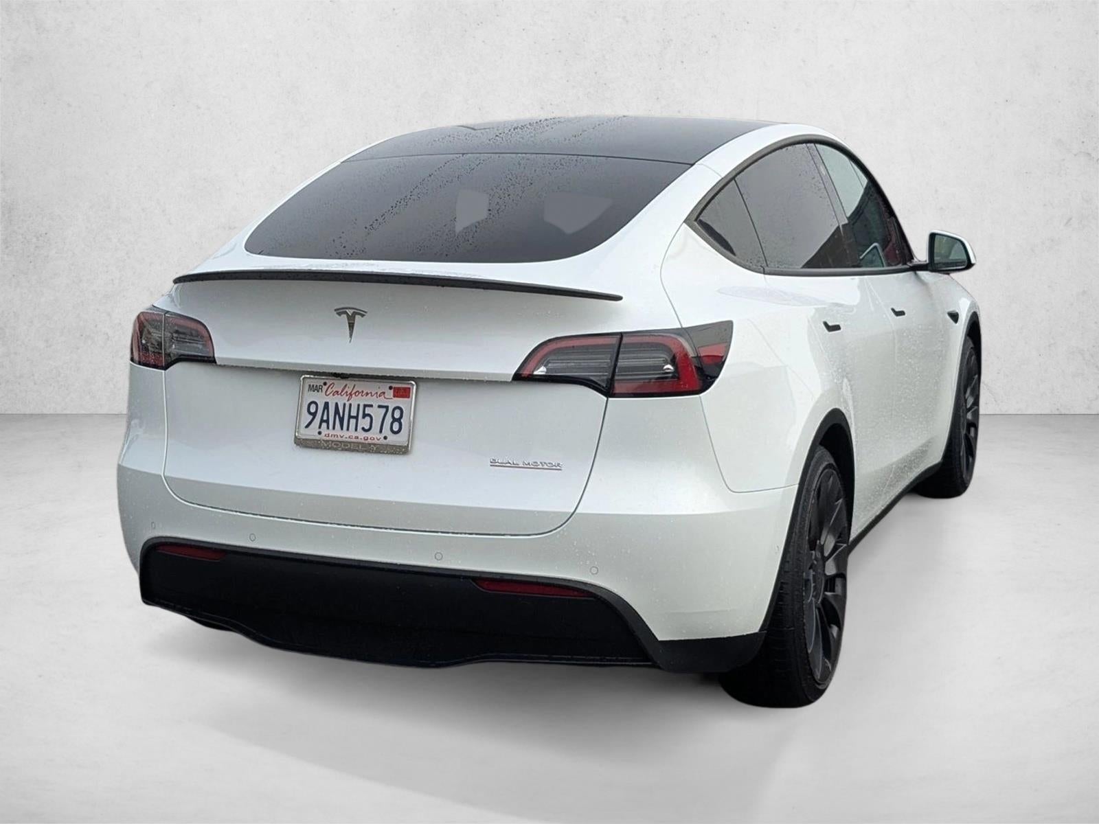 2022 Tesla Model Y Performance AWD
