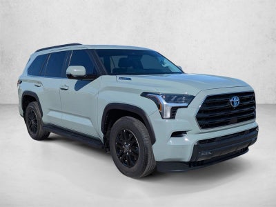 2024 Toyota Sequoia SR5 4WD (Natl)